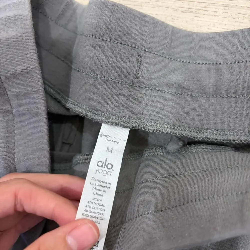 Alo yoga grey joggers size medium